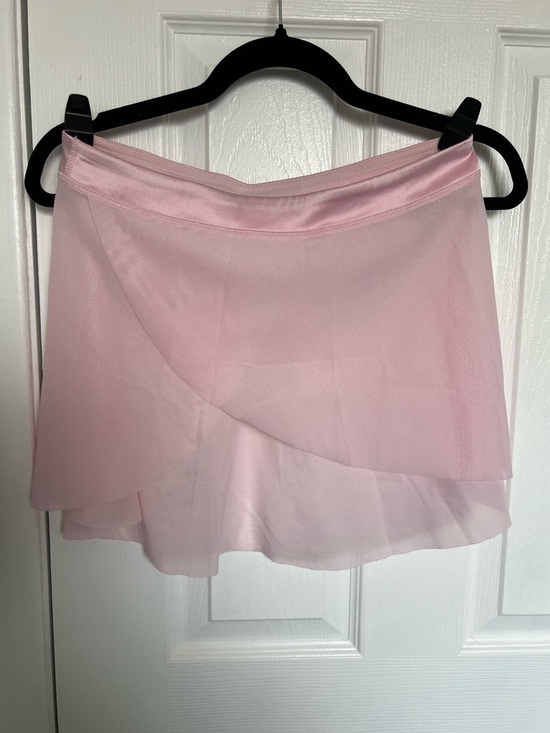 lululemon athletica Dresses & Skirts - Vintage Lululemon Split Skirt, pink, size 2
